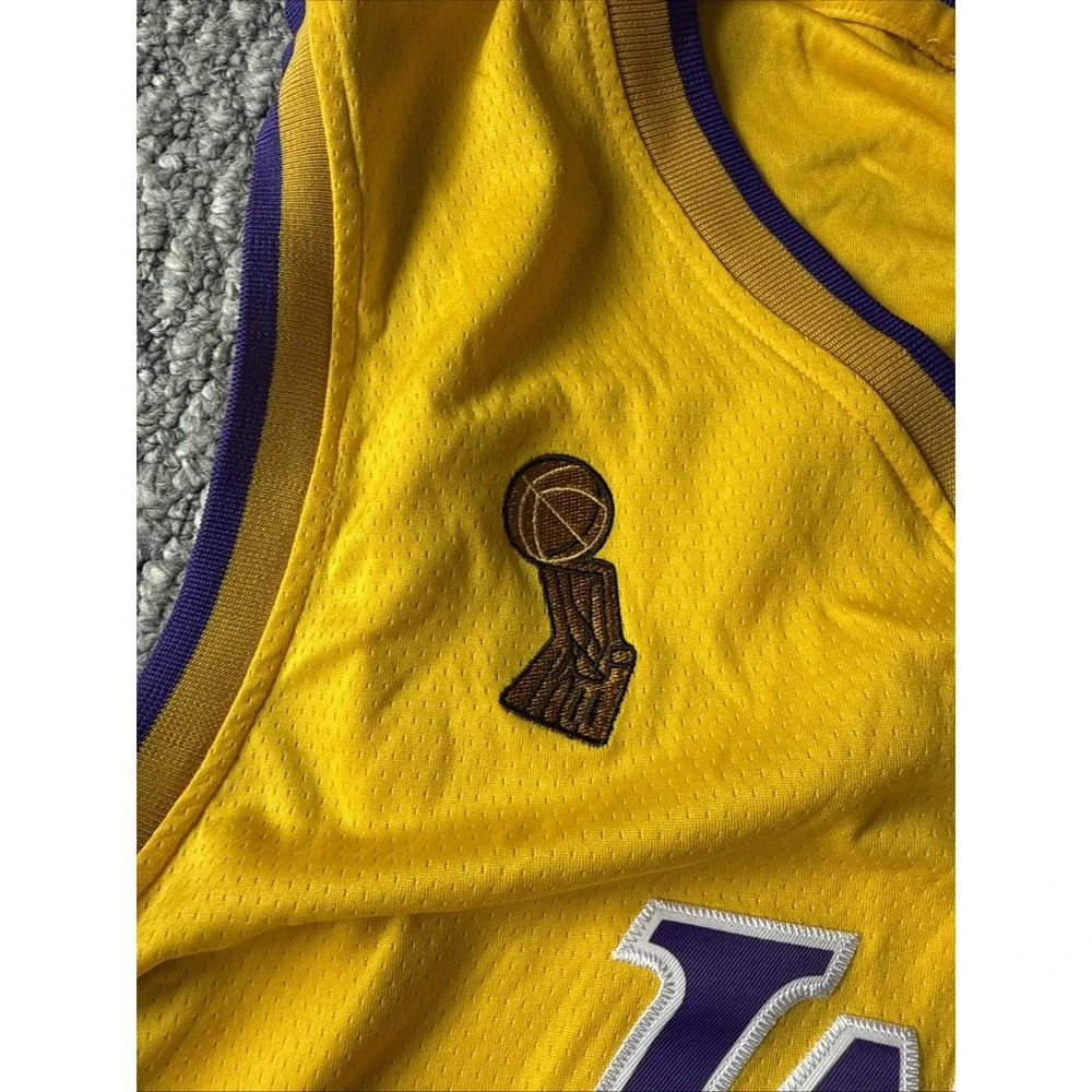 Kobe Bryant Lakers Jersey- 2008-09 Authentic -Mitchell & Ness Size‎ XXL Rare